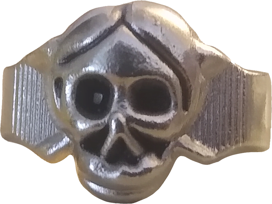 a skull and cross bone ring with a ribbed band